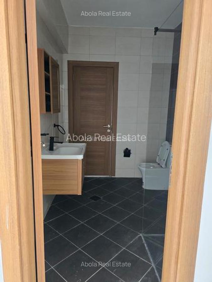 3 Bed Apartment with En Suite in Westlands Area - 8