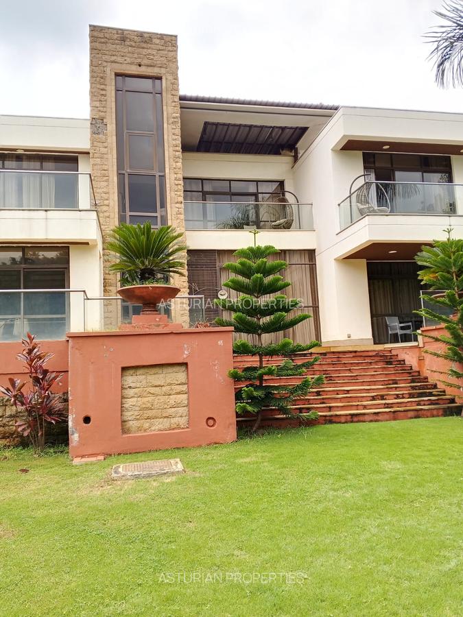 5 Bed Townhouse with En Suite in Karen - 1