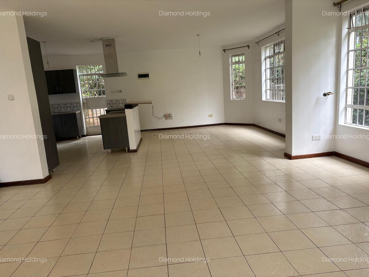 4 Bed Townhouse with En Suite at Spring Valley - 9