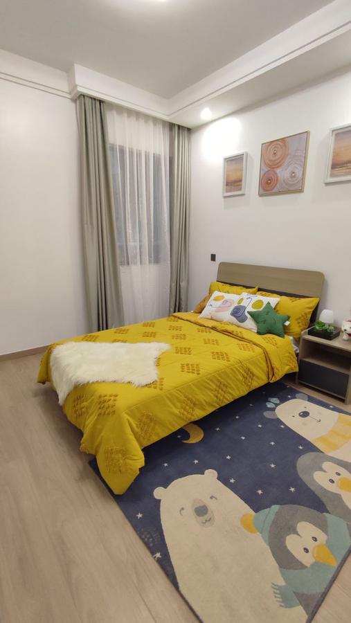 3 Bed Apartment with En Suite in Riverside - 13