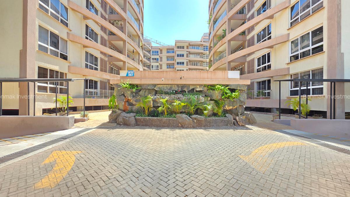 3 Bed Apartment with En Suite at General Mathenge - 1
