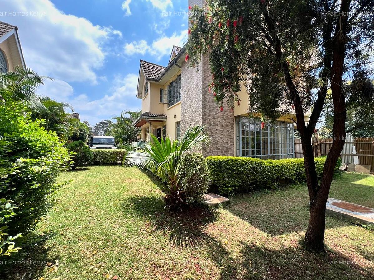 5 Bed Townhouse with En Suite at Isaac Gathanju - 1
