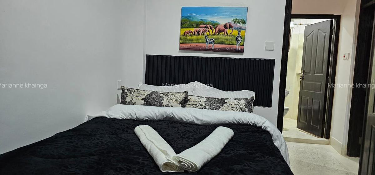 Serviced 1 Bed Apartment with Lift at Farmers Choice - 5