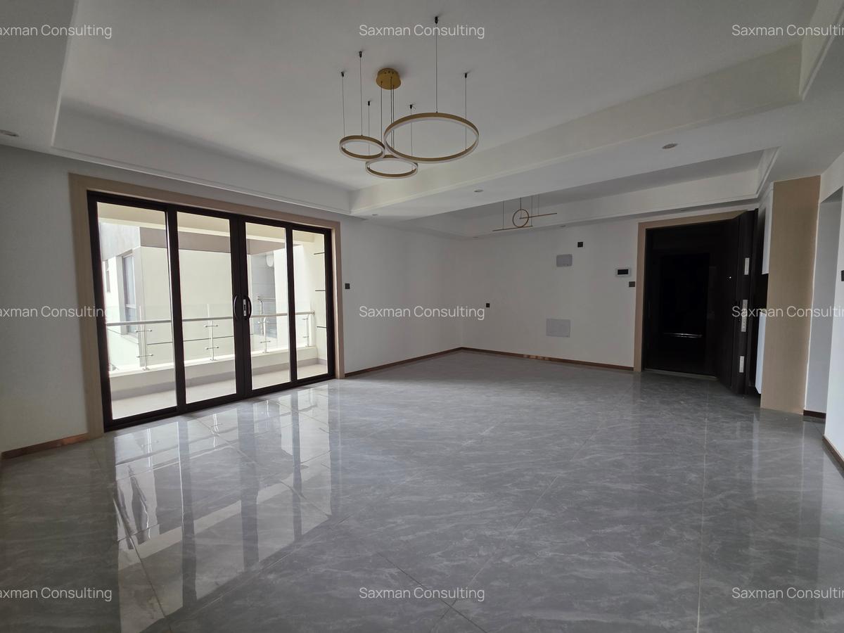 2 Bed Apartment with En Suite in Riverside - 1