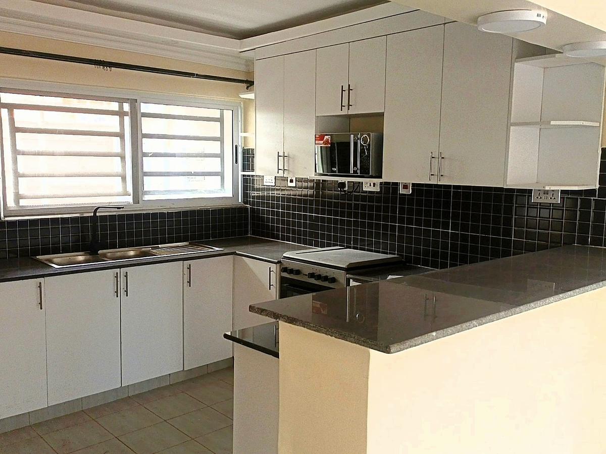 4 Bed House with En Suite in Athi River - 3