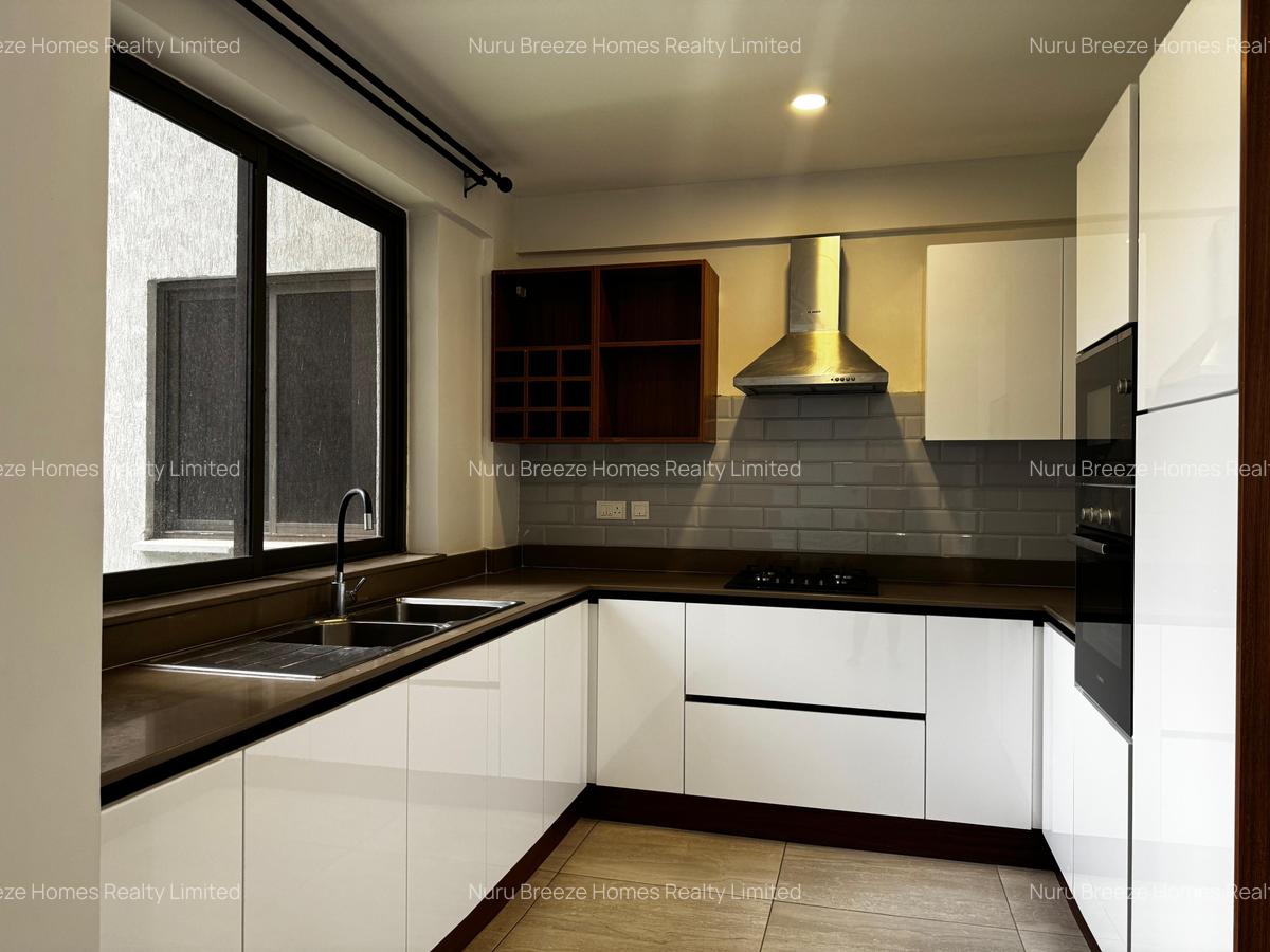 2 Bed Apartment with En Suite in Rhapta Road - 11