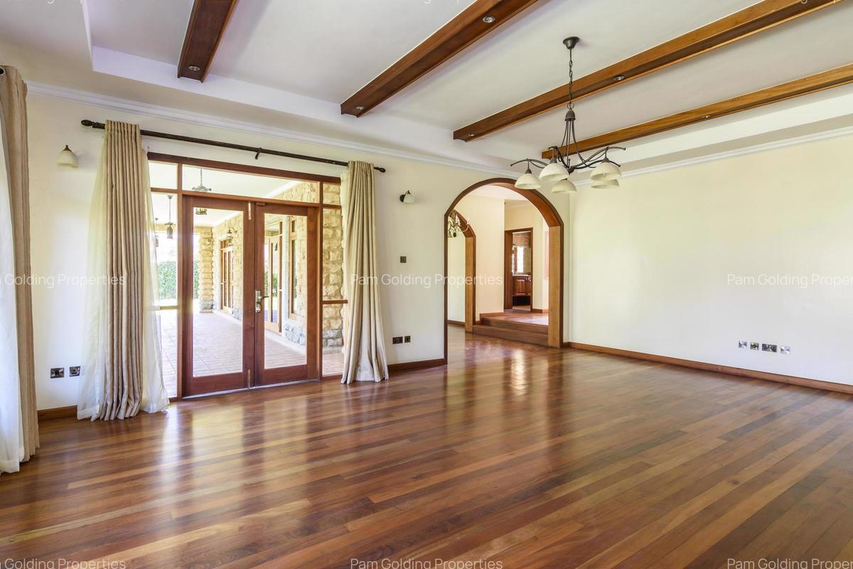 5 Bed House with En Suite in Karen - 14