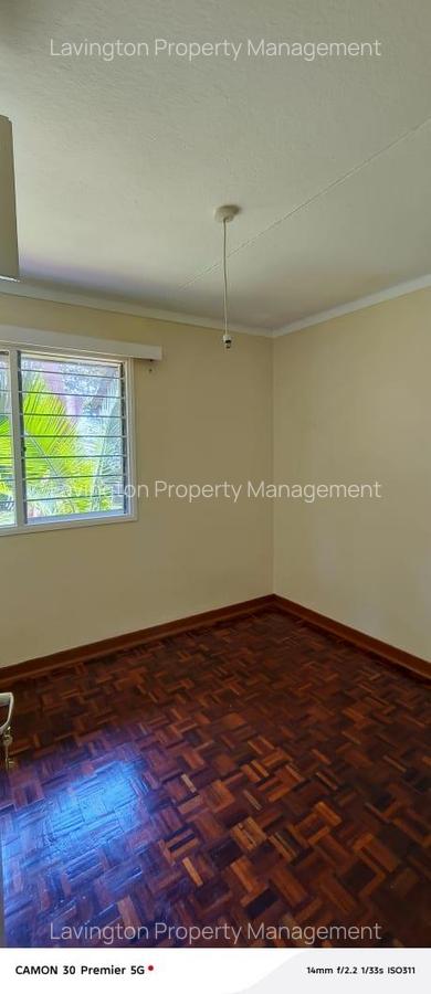4 Bed House with En Suite at Loresho Crescent - 12