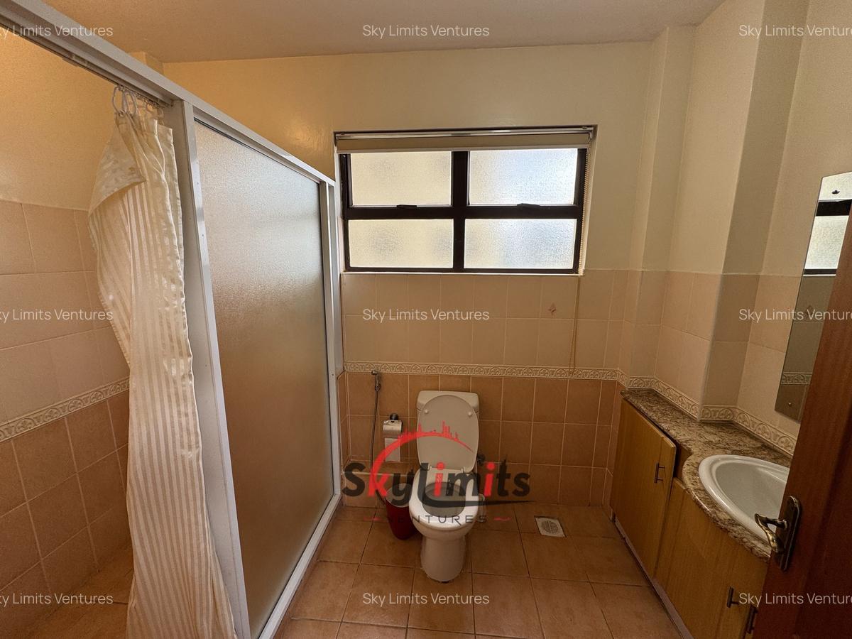 Furnished 3 Bed Apartment with En Suite in Kilimani - 10