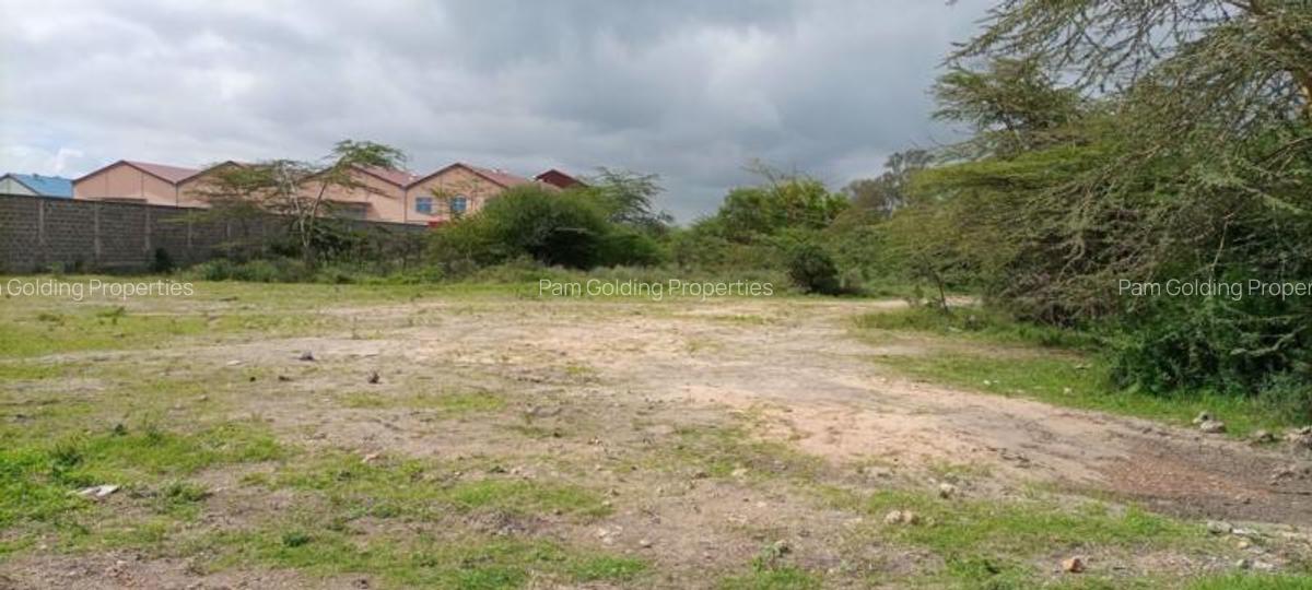 Land in Mombasa Road - 1