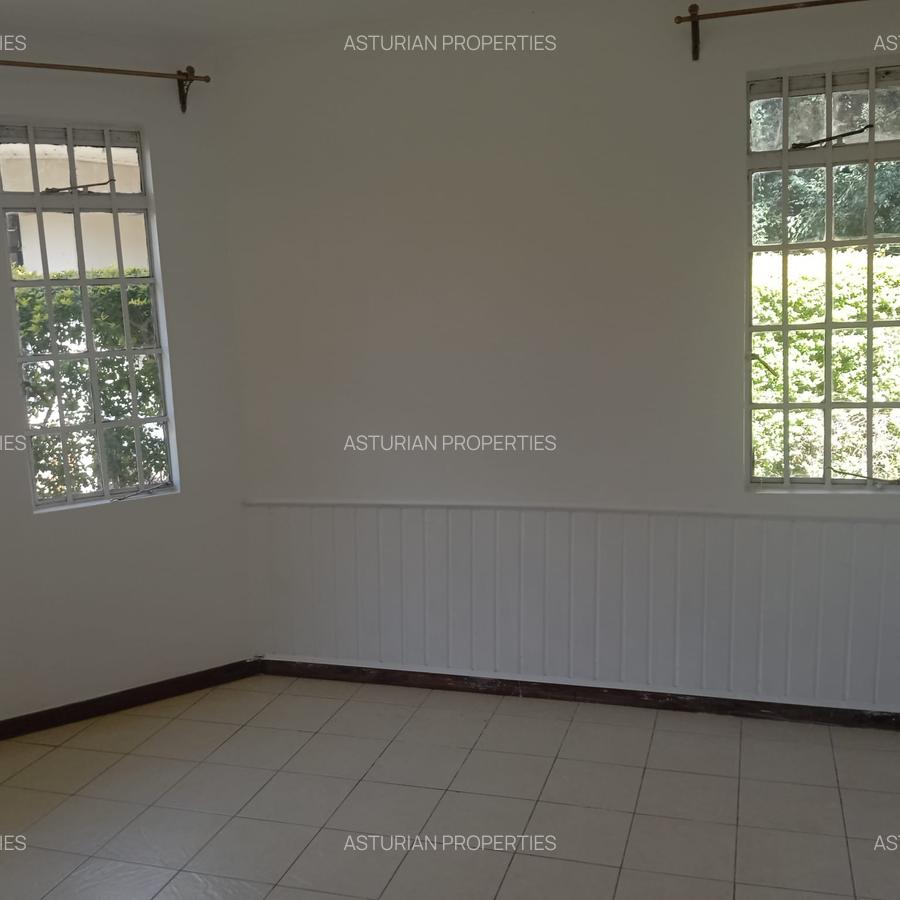 4 Bed Townhouse with En Suite in Westlands Area - 4