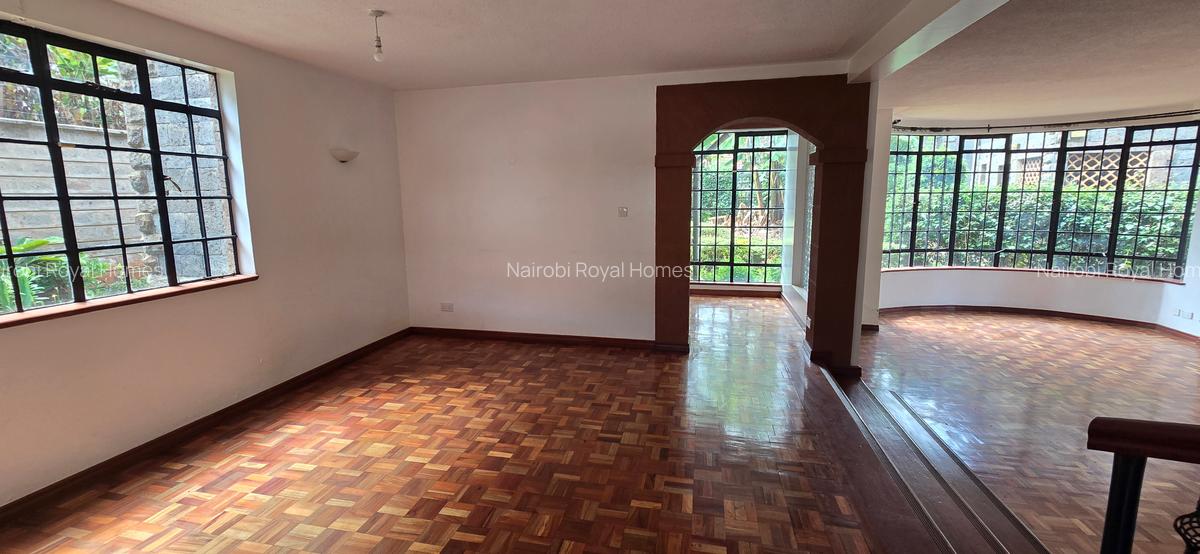 5 Bed Townhouse with En Suite at Lavington Green - 20