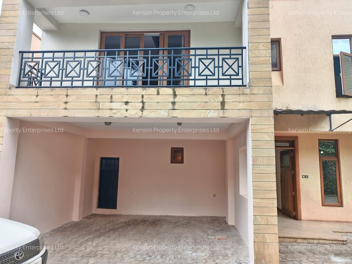 5 Bed Townhouse with En Suite in Lavington - 12