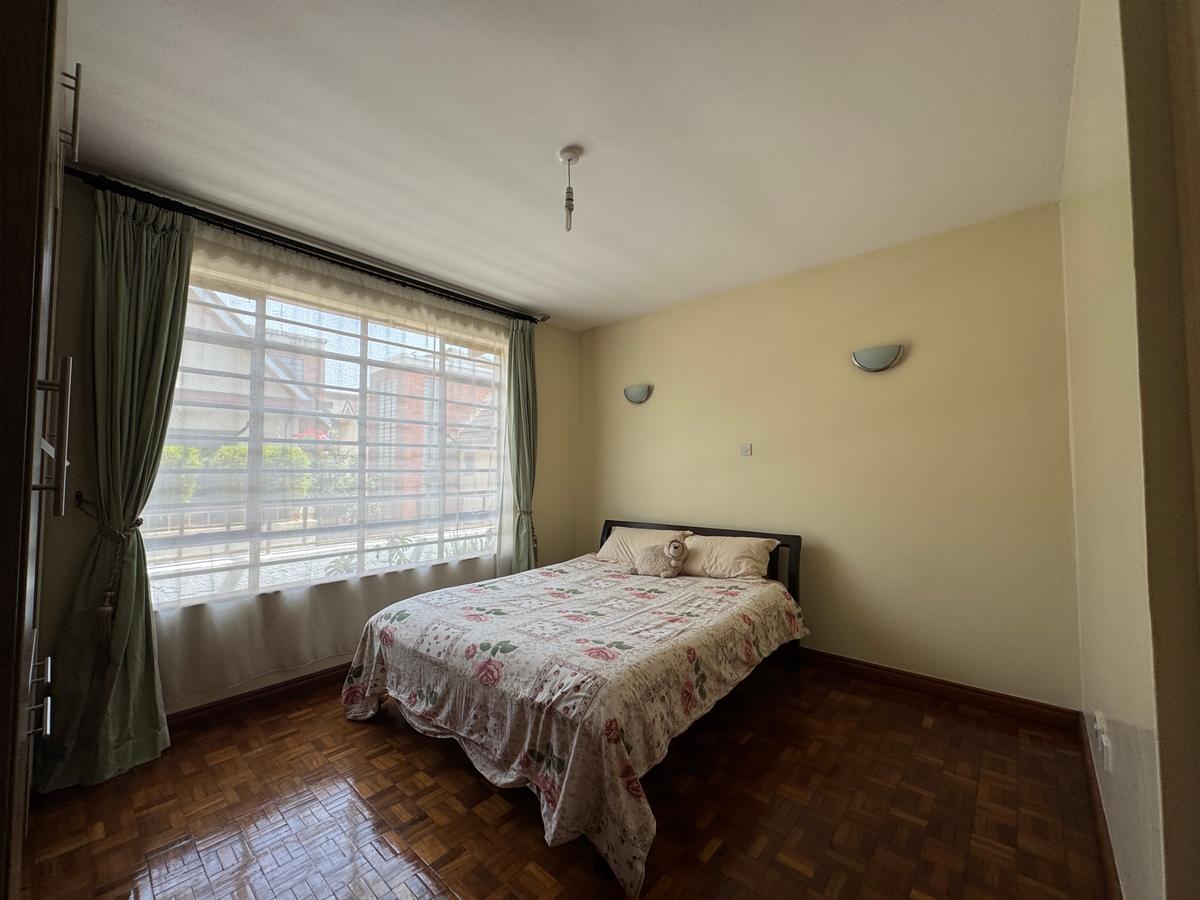 5 Bed Townhouse with En Suite in Lavington - 17