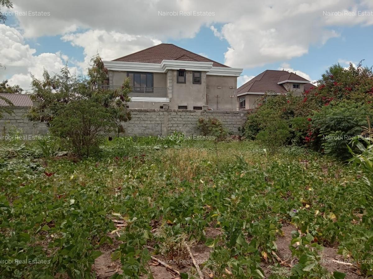 Land in Kitengela - 2