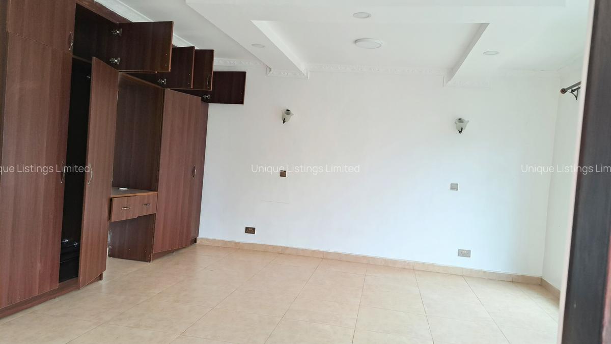 4 Bed Townhouse with Staff Quarters in Ngong - 9