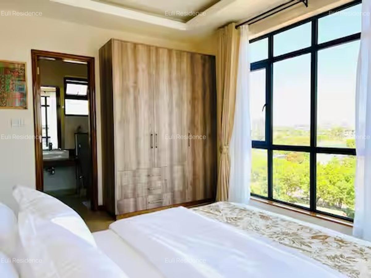 Furnished 2 Bed Apartment with En Suite at Lantana Rd - 4