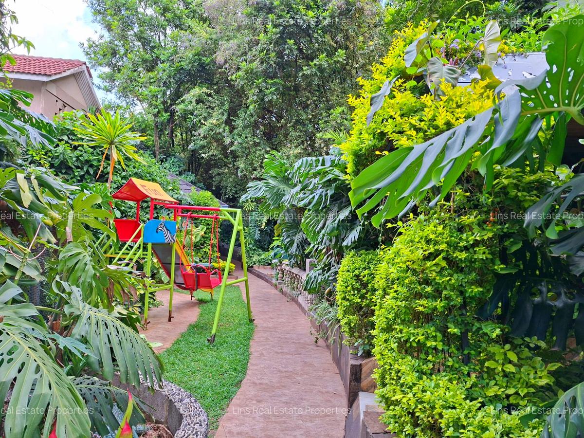1 Bed House with En Suite in Runda - 4