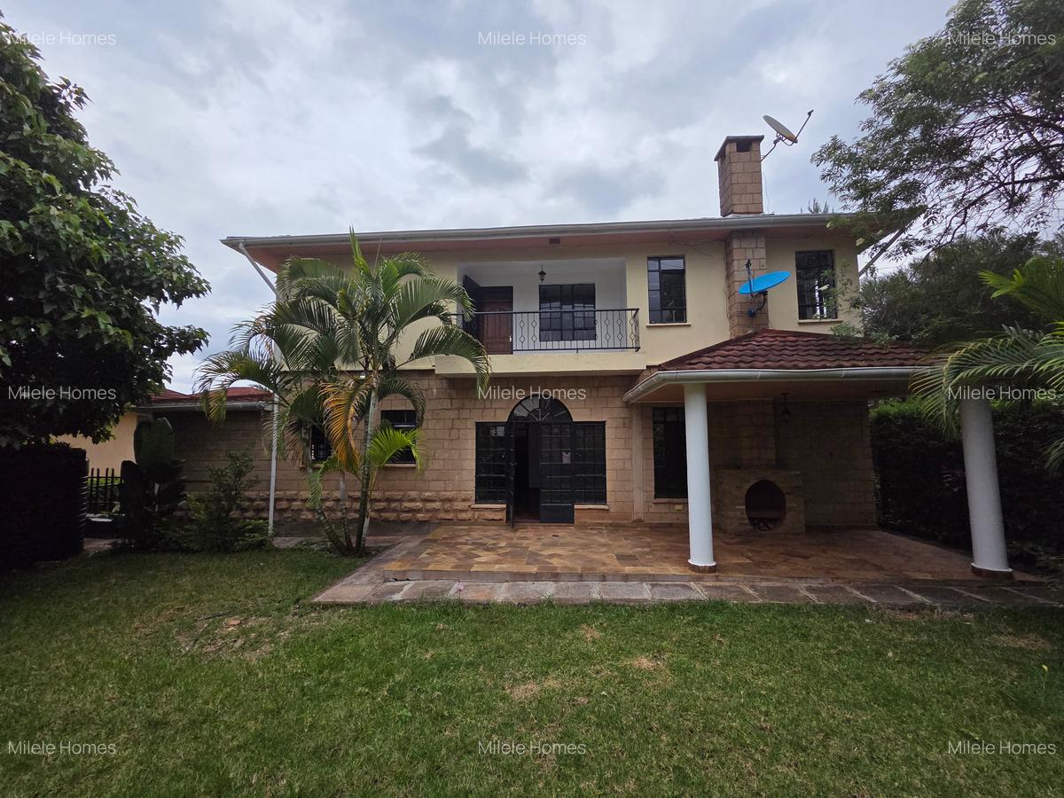 5 Bed Townhouse with En Suite in Kitisuru - 1