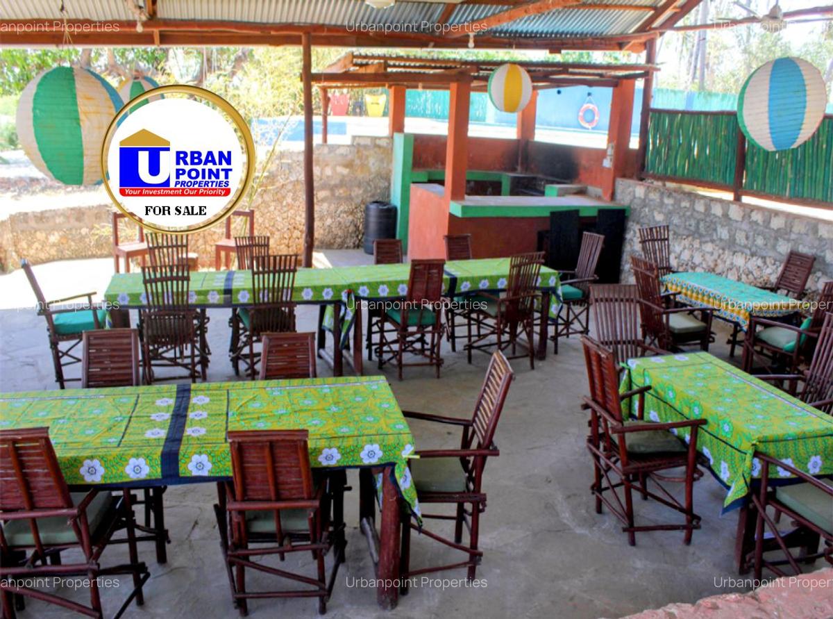 Furnished Commercial Property with Service Charge Included in Kilifi County - 4