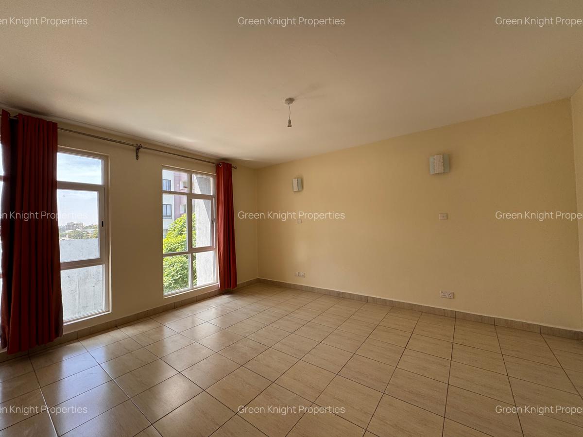 Serviced 4 Bed Apartment with En Suite in Lavington - 9