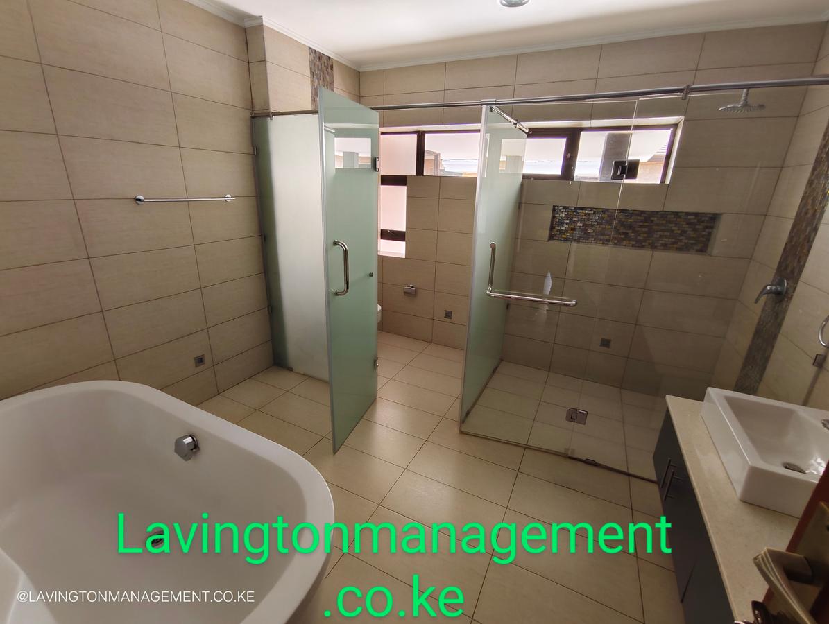 5 Bed Townhouse with En Suite at Lavington Green - 11