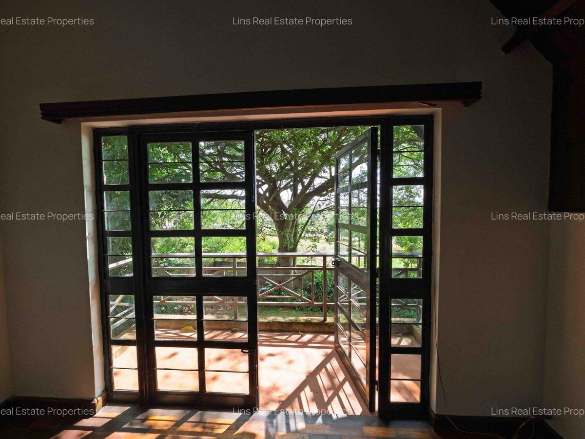 3 Bed House with En Suite in Nyari - 8