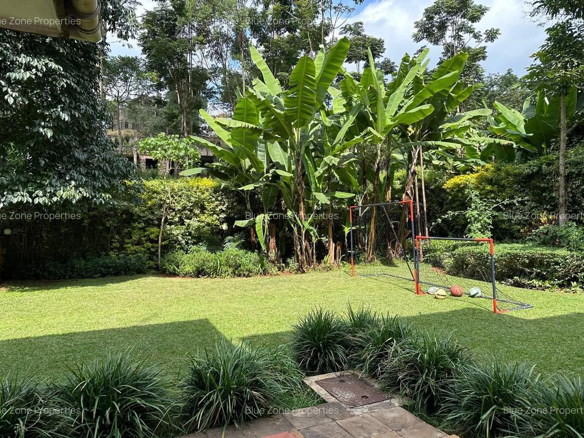 5 Bed Villa with En Suite at Off Rosslyn Lone Tree Rd - 2