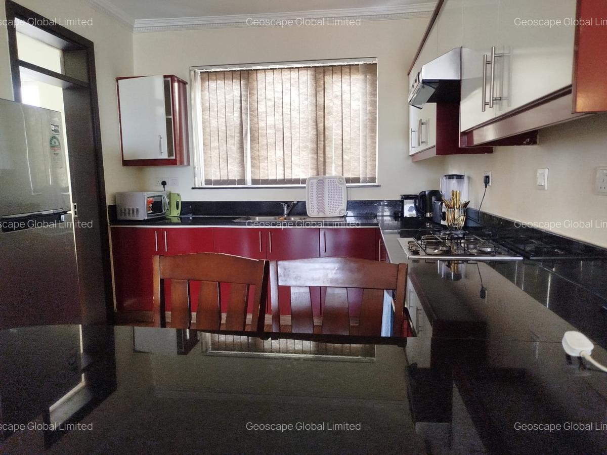 Furnished 2 Bed Apartment with En Suite in Brookside - 13