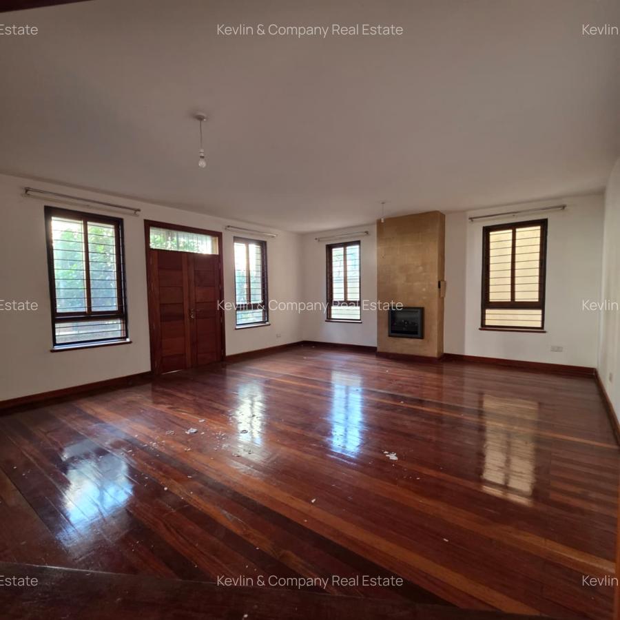 5 Bed Apartment with En Suite in Kileleshwa - 2