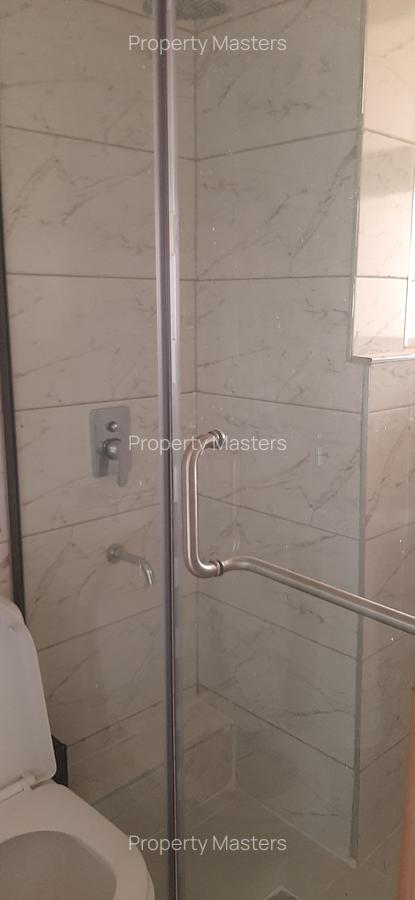 5 Bed Apartment with En Suite at 6Th Avenue Parklands - 14