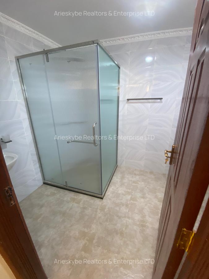 4 Bed House with En Suite in Kitengela - 11