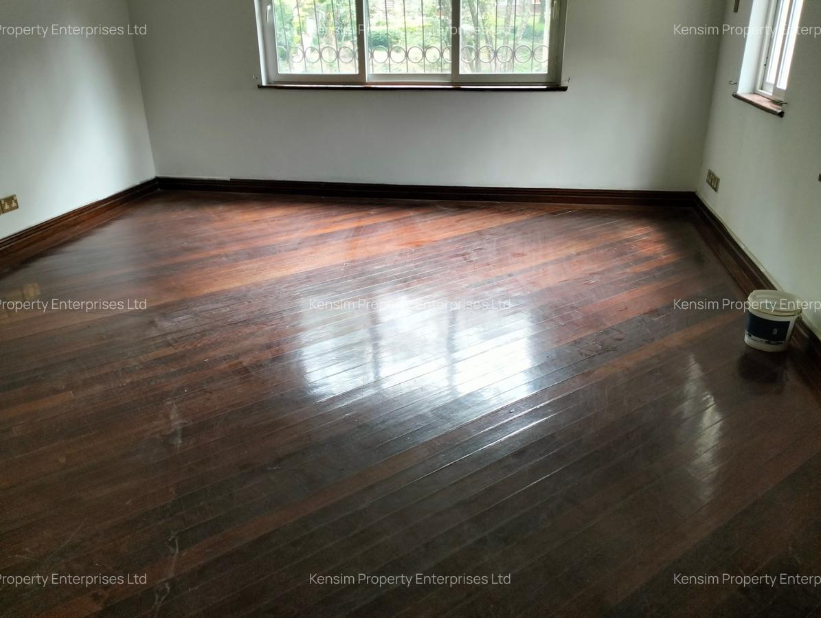 4 Bed House with En Suite in Muthaiga - 7