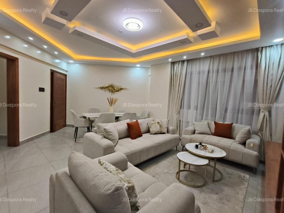 3 Bed Apartment with En Suite at Wood Avenue - 2