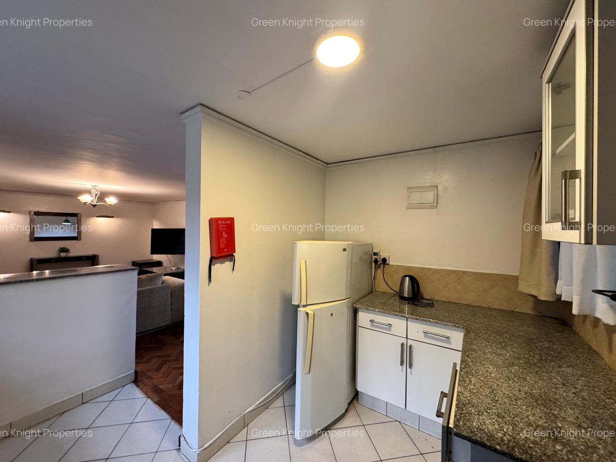 Serviced 2 Bed Apartment with En Suite in Lavington - 6