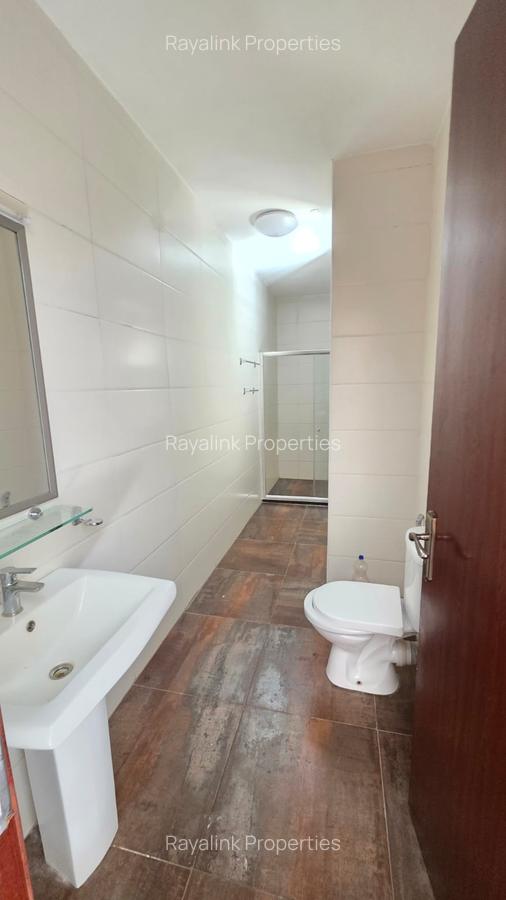 4 Bed Apartment with En Suite at General Mathenge - 4