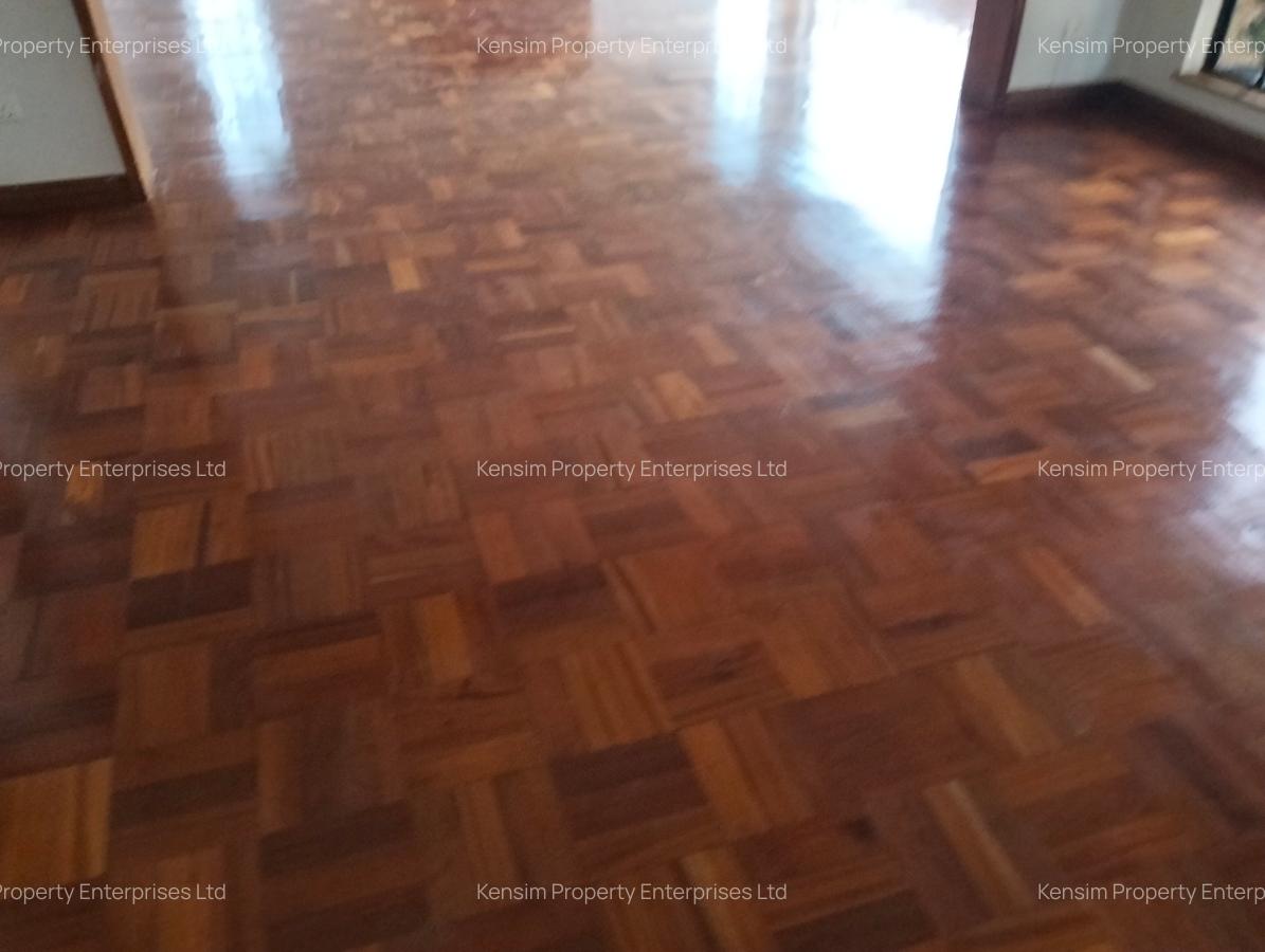 4 Bed Townhouse with En Suite in Runda - 7