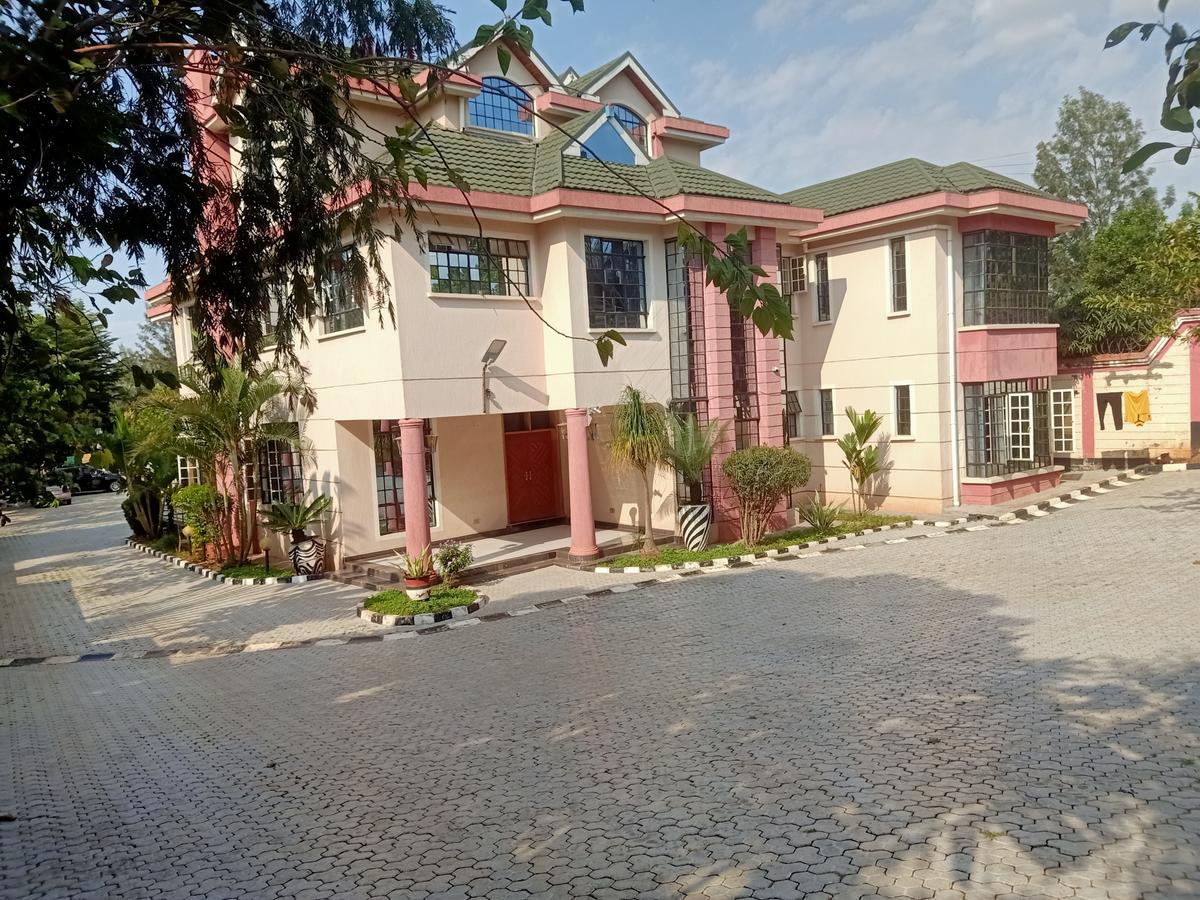 5 Bed House with En Suite at Samaki Drive - 1