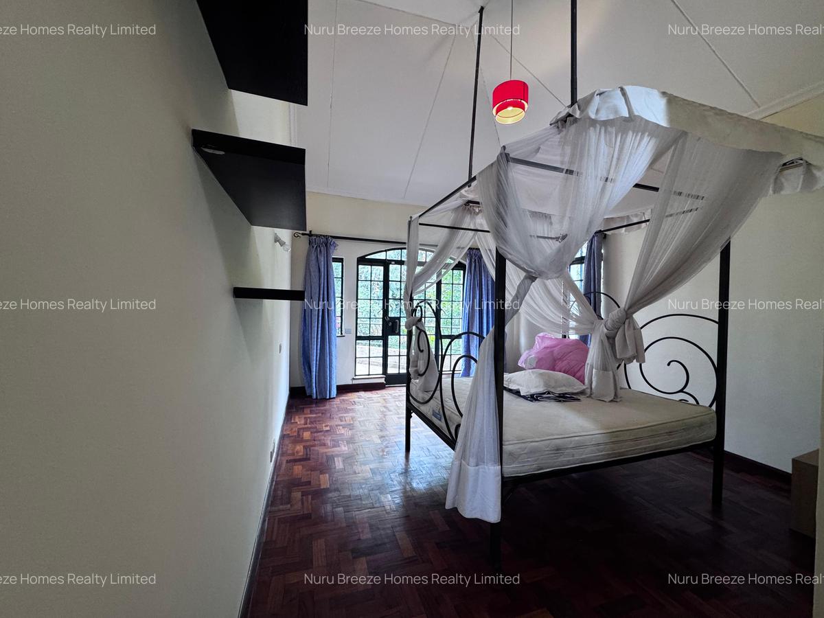 5 Bed Townhouse with En Suite in Runda - 7