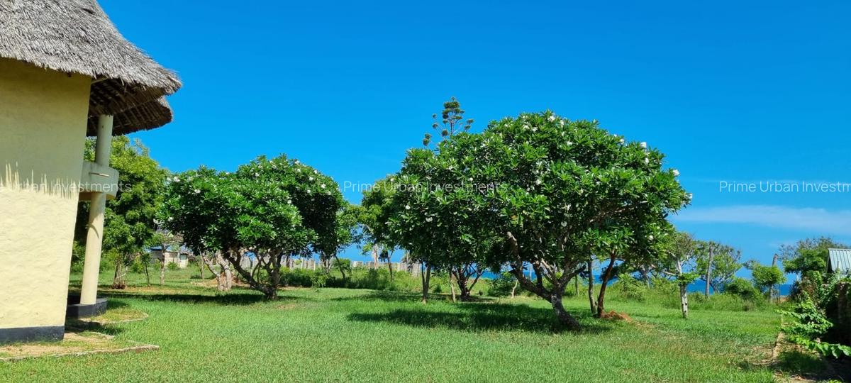 2 Bed Townhouse with En Suite in Mtwapa - 5