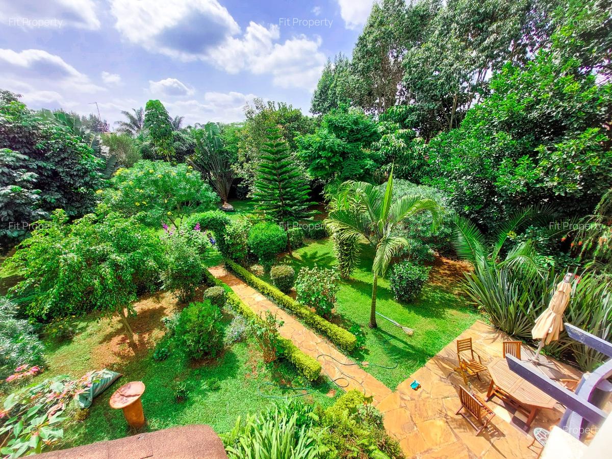 4 Bed House with En Suite at Nairobi - 16