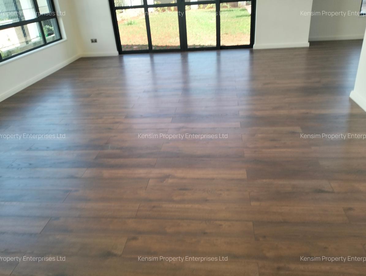 5 Bed Townhouse with En Suite in Lavington - 5