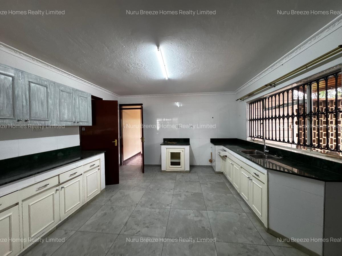 4 Bed House with En Suite in Gigiri - 7