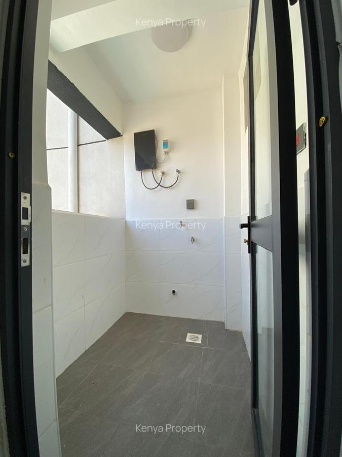 2 Bed Apartment with En Suite at Kindaruma Road - 8