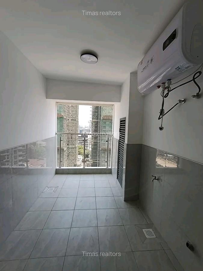 2 Bed Apartment with En Suite at Westlands - 5