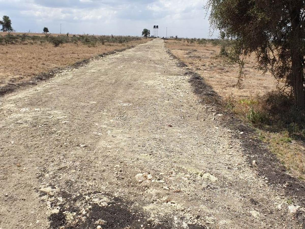 1,821 m² Land in Kitengela - 5