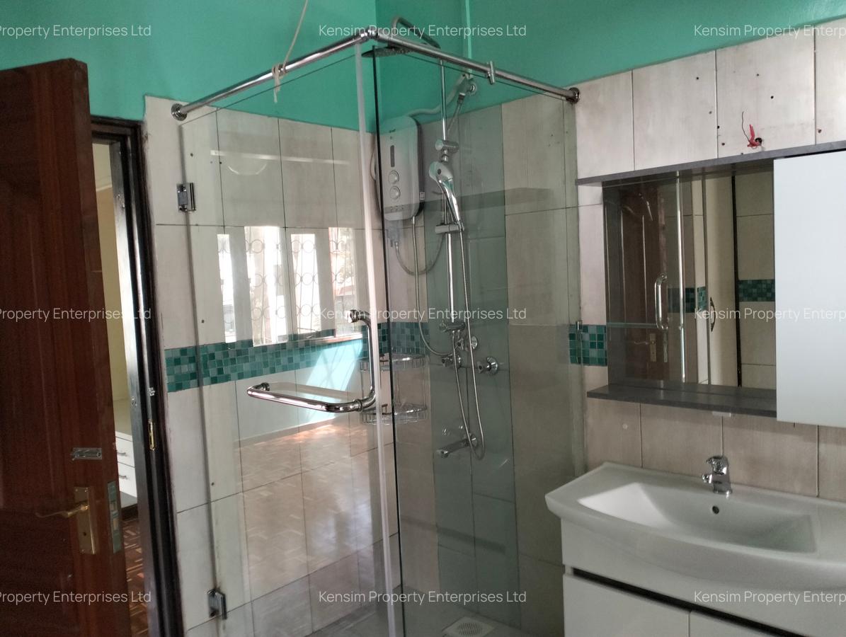 4 Bed Townhouse with En Suite in Kilimani - 2