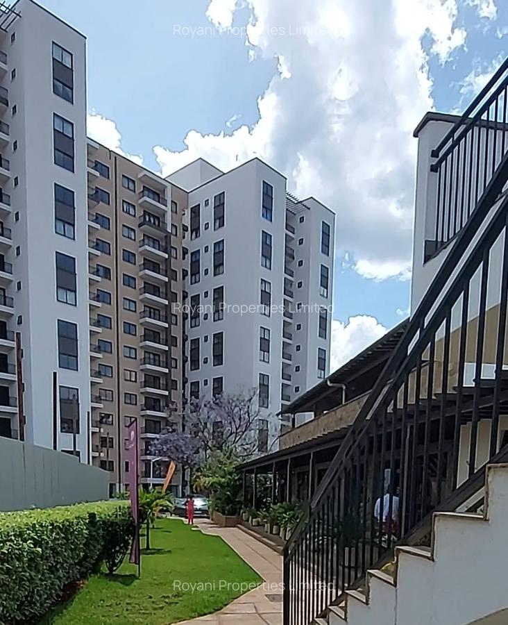 1 Bed Apartment with En Suite at Garden City - 1