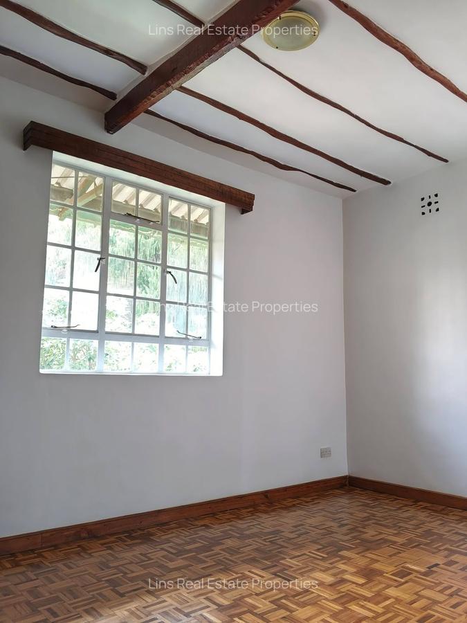 2 Bed Apartment with En Suite in Westlands Area - 15
