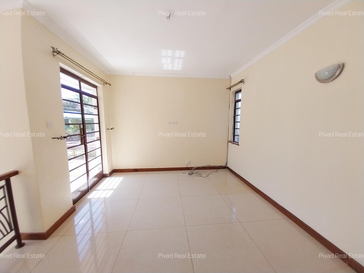 4 Bed Townhouse with Swimming Pool in Kiambu Road - 7